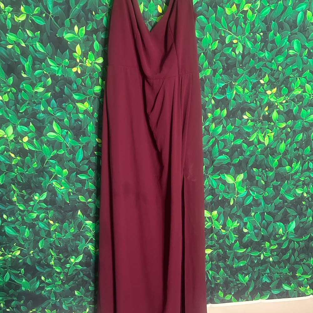 Elegant Burgundy Evening Gown